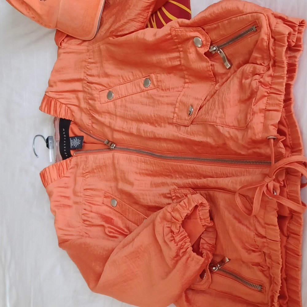 Ladies fun orange wind breaker